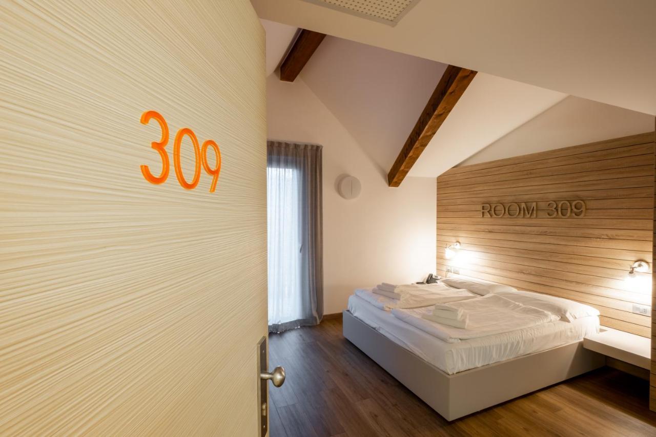 B612 Hotel