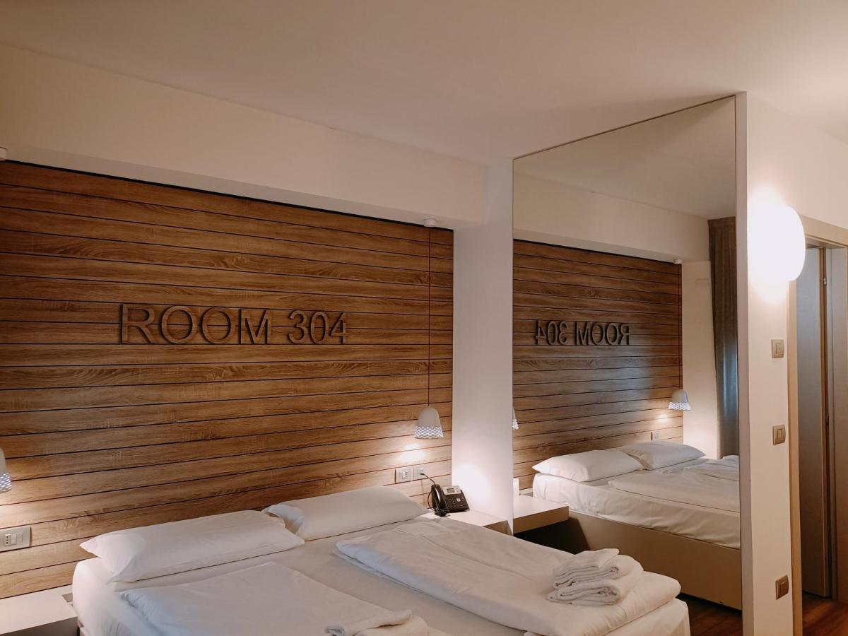 Hotel B612 3*