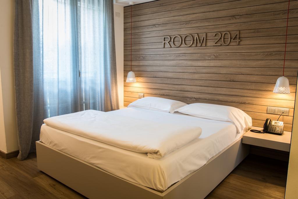 B612 Hotel 3*