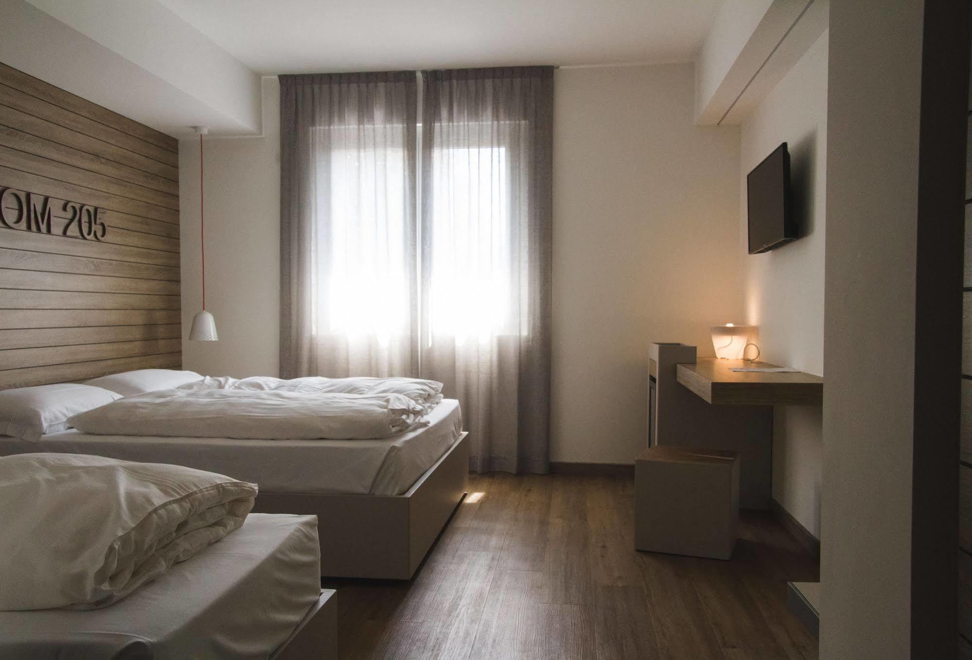 Hotel B612 3*